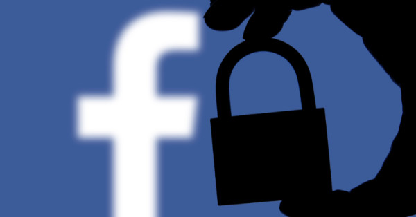 Facebook – plain text security