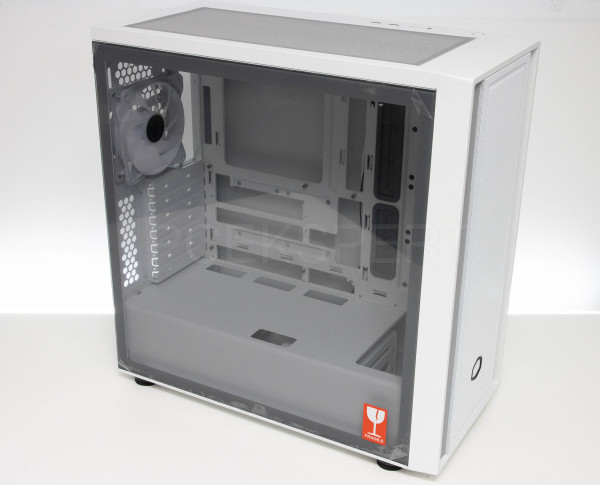 coolermaster_masterbox_600_3