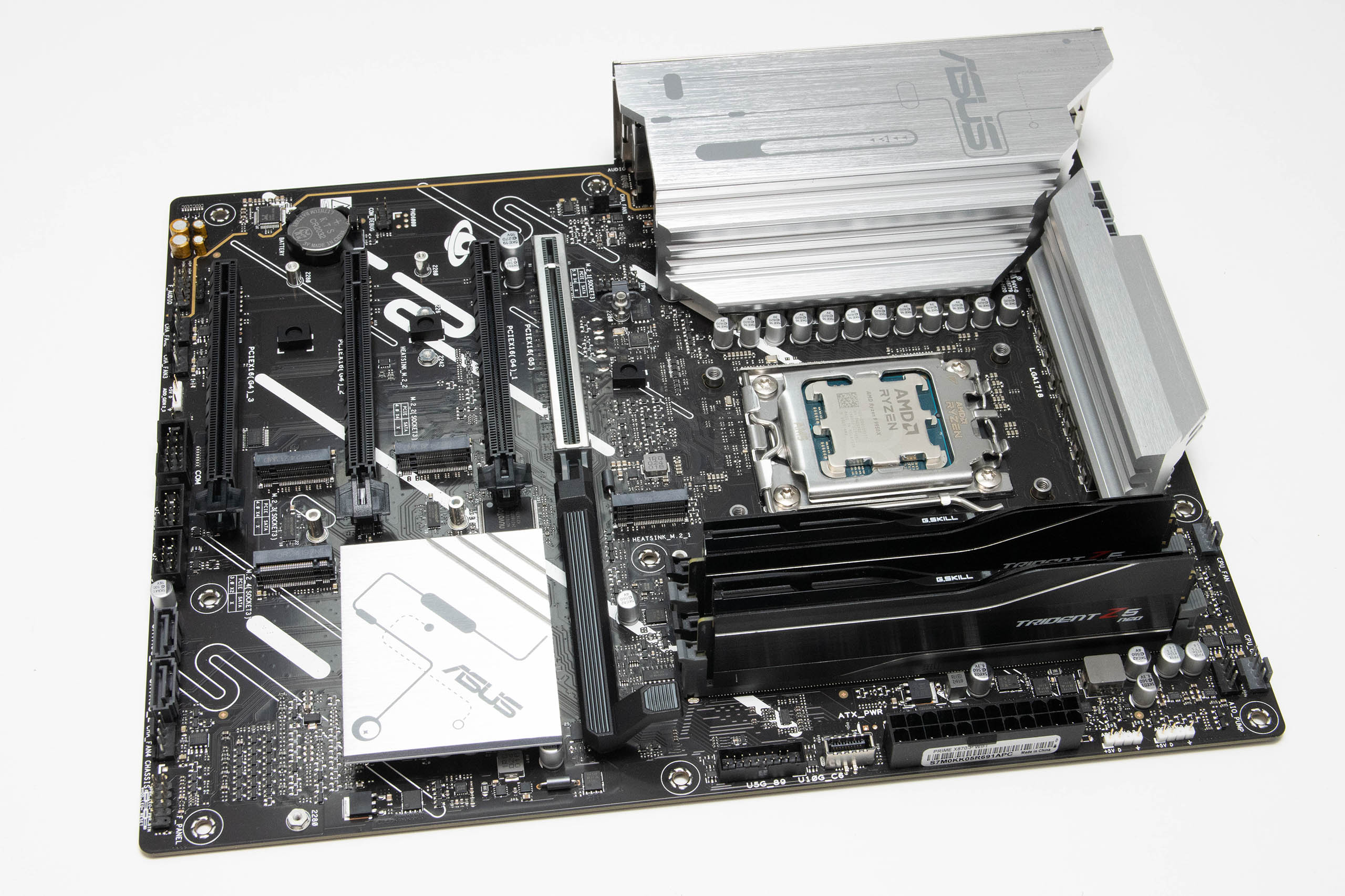 ASUS PRIME X870-P WIFI recenzija