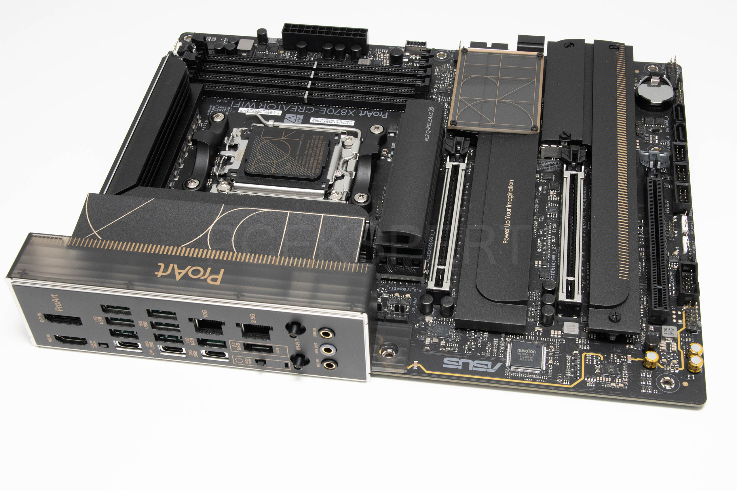 ASUS ProArt X870E-Creator WiFi recenzija