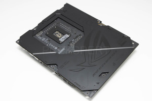 asus_rog_maximus_z890_hero_13