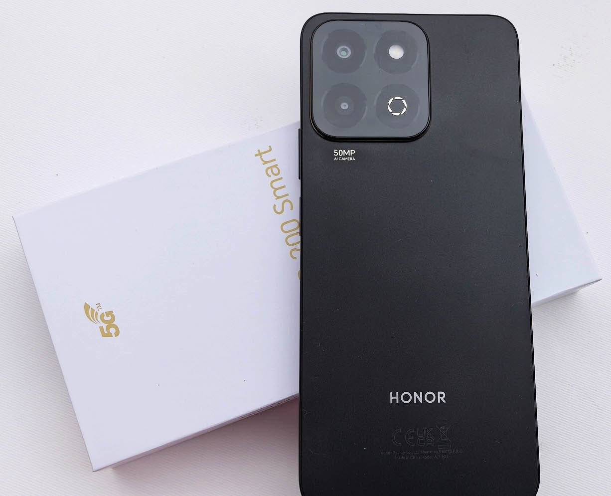 Honor 200 Smart recenzija