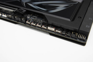 asus_rog_maximux_z890_extreme_12