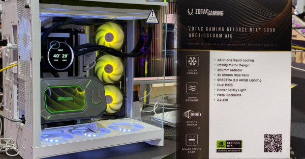Zotac predstavio GeForce RTX 5090 Arctic Storm grafičku karticu s LSS-om i ogromnim 360 mm radijatorom (1)
