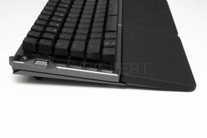 asus_rog_falcata_21