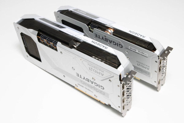gigabyte_radeon_rx9070xt_gaming_oc_ice_16g_9