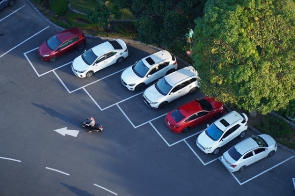 Google Maps na iOS-u automatski pamti lokaciju parkiranog automobila