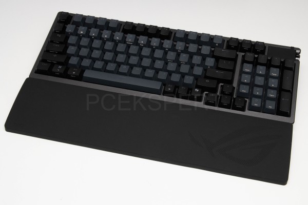 asus_rog_azoth_96_he_10