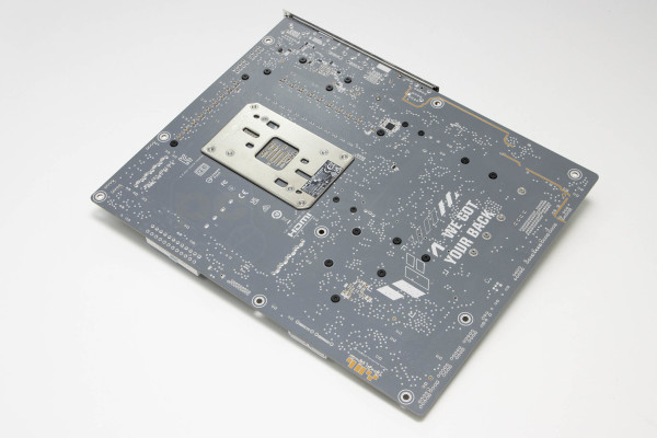 asus_tuf_gaming_x870_pro_wifi7_w_neo_8