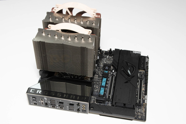 asus_crosshair_x870e_dark_hero_27