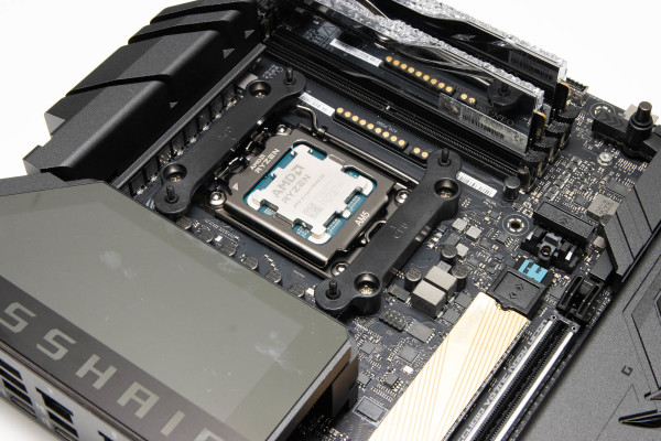 asus_rog_ryuo_IV_360_argb_13