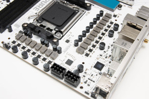 sapphire_pure_x870a_wifi7_7