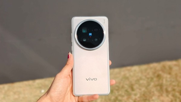 vivo X300 Ultra donosi ogroman kružni modul kamere i dvostrukih 200 MP senzora - naslovnica