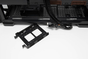 antec_flux_pro_noctua_edition_32