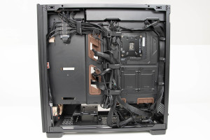 antec_flux_pro_noctua_edition_42