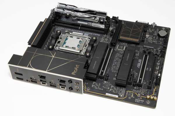 asus_proart_b850_creator_wifi_neo_14
