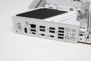 asus_rog_strix_x870e_a_gaming_wifi7_neo_11