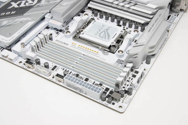 asus_rog_strix_x870e_a_gaming_wifi7_neo_4