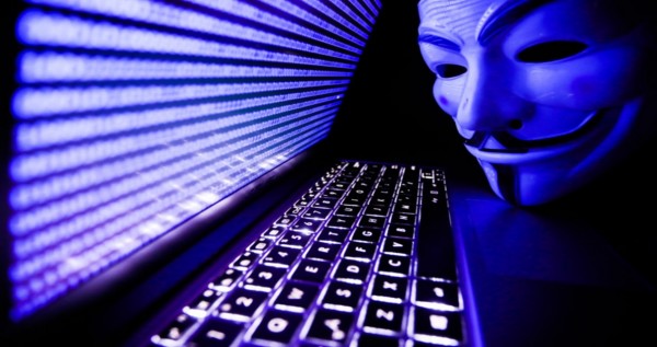 Kraj digitalne krinke u Europi_ Grčka uvodi zabranu anonimnosti na društvenim mrežama po uzoru na antičku demokraciju