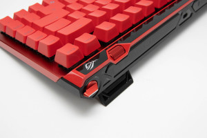 asus_rog_falchion_ace_75_he_red_12